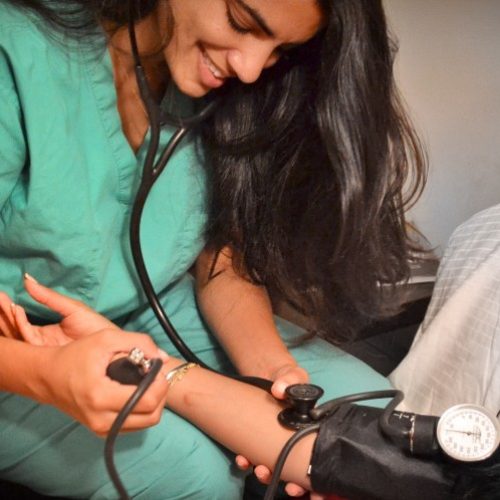 homecare-happiness_t20_7Oo7Nj.jpg